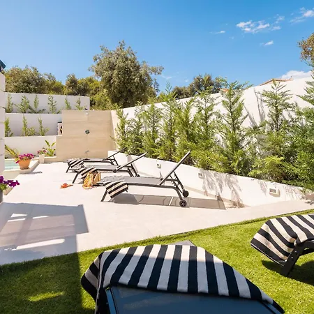 فيلة Leylandii Rogoznica Just Few Steps From Sea *