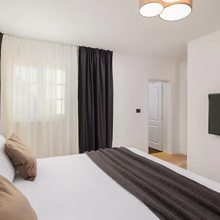 Villa Villa Leylandii Razanj Rogoznica *