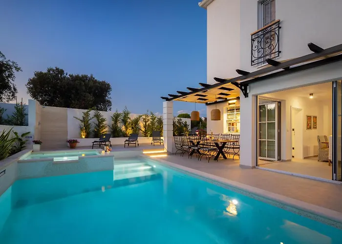 Leylandii Rogoznica * Razanj