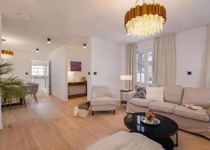 Leylandii Rogoznica Vila Razanj