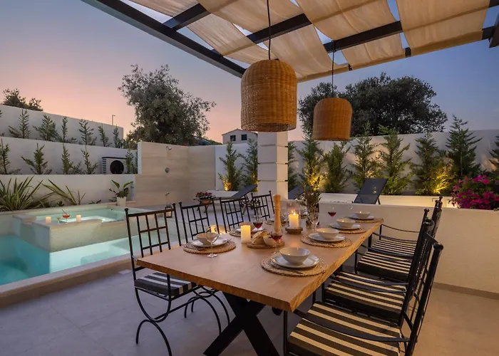 Vila Leylandii Rogoznica