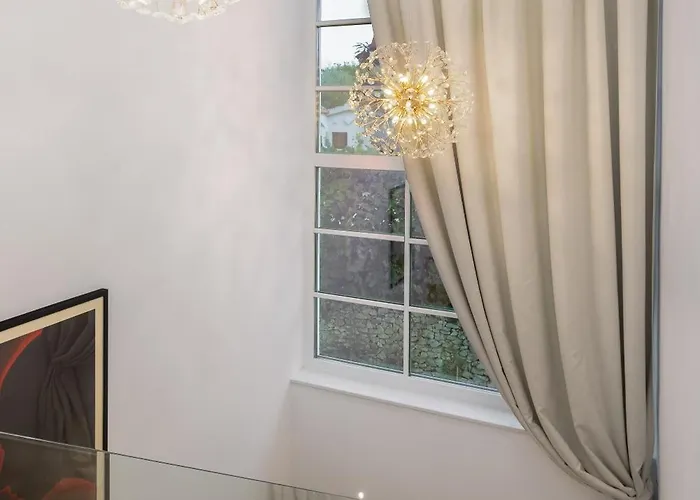 Leylandii Rogoznica Vila