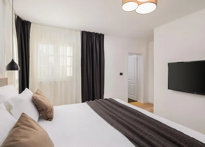 Vila Leylandii Rogoznica *