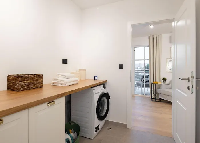 Leylandii Rogoznica Just Few Steps From Sea Ražanj